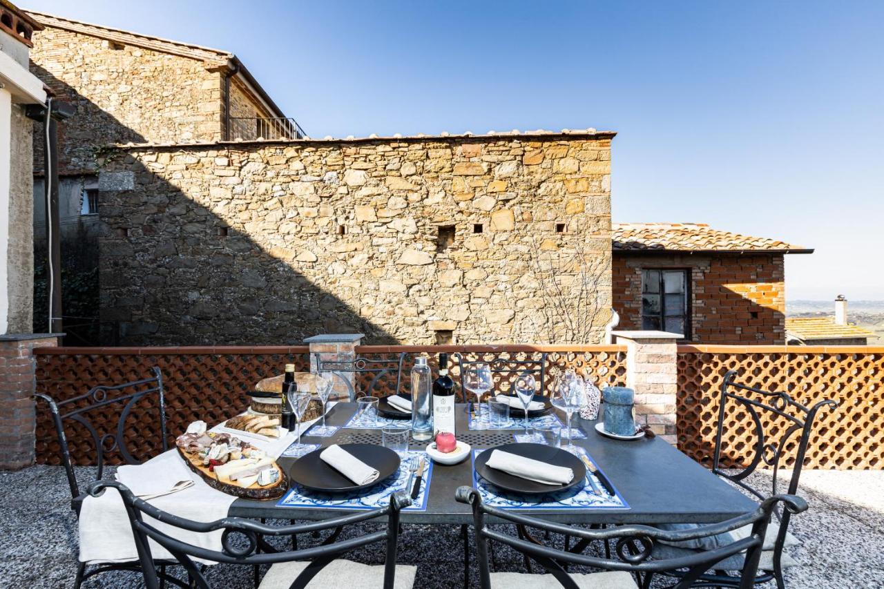 Agri Apartment La Terrazza La Ripadoro Chianni Bagian luar foto