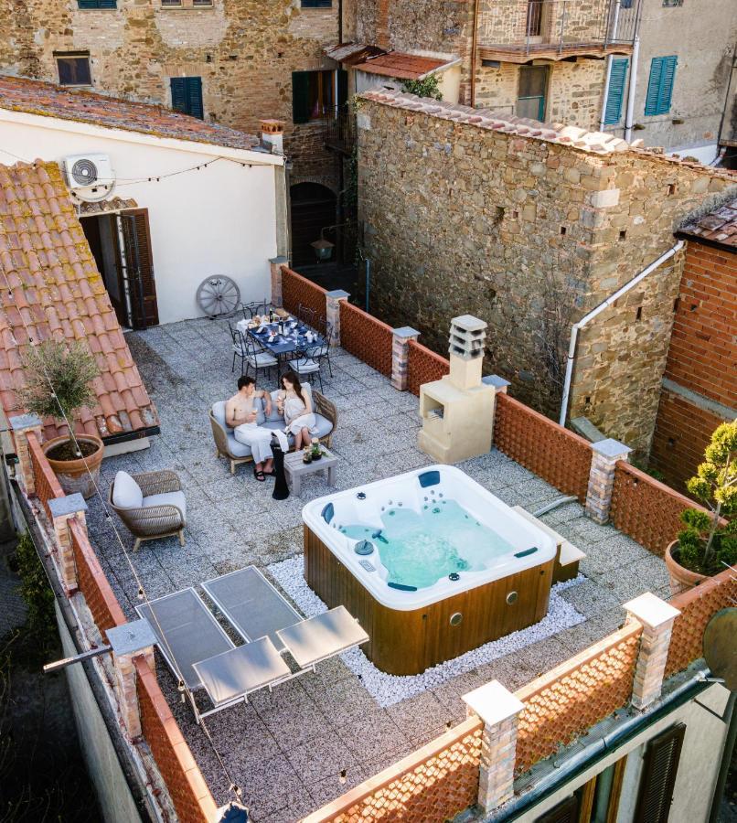 Agri Apartment La Terrazza La Ripadoro Chianni Bagian luar foto